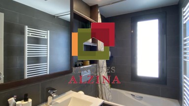 ÀTIC AMB TERRASSA A LA NOVA ESQUERRA DE L’EIXAMPLE