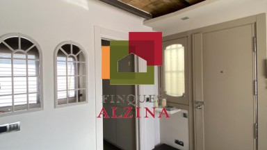 ÀTIC AMB TERRASSA A LA NOVA ESQUERRA DE L’EIXAMPLE
