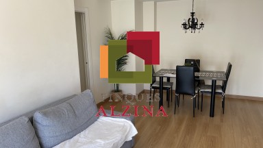 PISO CON BALCÓN Y APARCAMIENTO EN GRAN DE LA SAGRERA