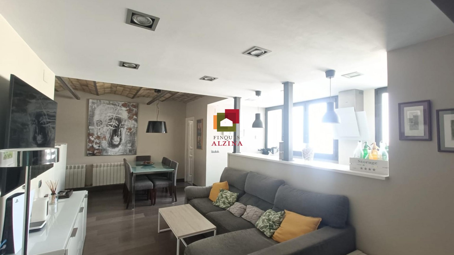 ÁTICO CON TERRAZA EN LA NOVA ESQUERRA DE L’EIXAMPLE