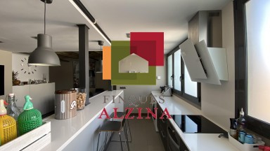 ÁTICO CON TERRAZA EN LA NOVA ESQUERRA DE L’EIXAMPLE