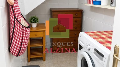 ESPAI PER CRÉIXER, RACONS PER GAUDIR