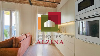 ARQUITECTURA AMB HISTÒRIA, DISSENY PER GAUDIR